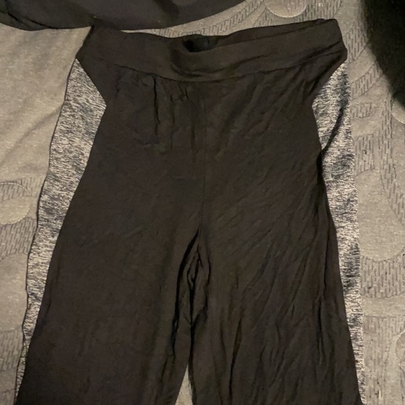 Brand New Without Tags Shein Black & Gray Leggings - Picture 3 of 8